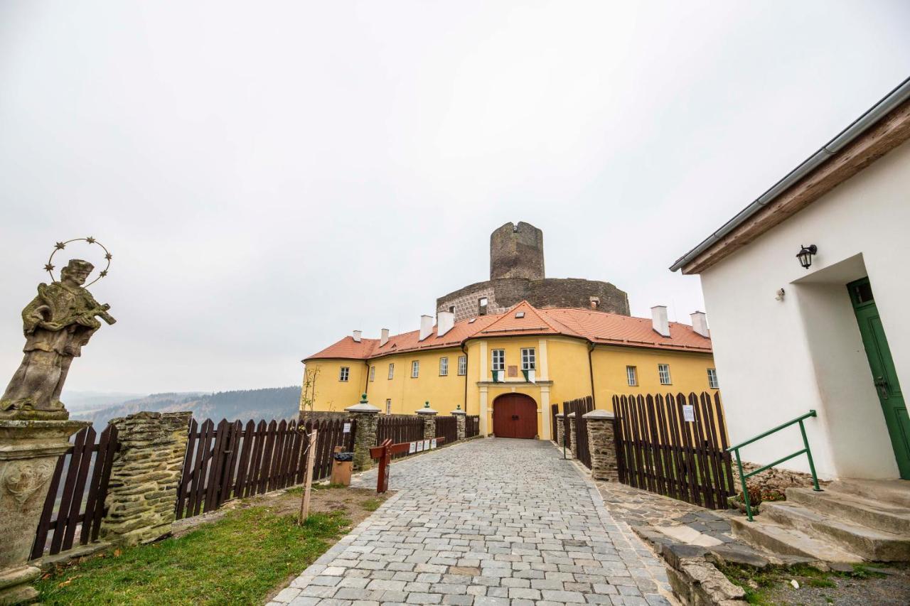 Hotel Penzion Hradu Svojanov Svojanov  Exterior foto